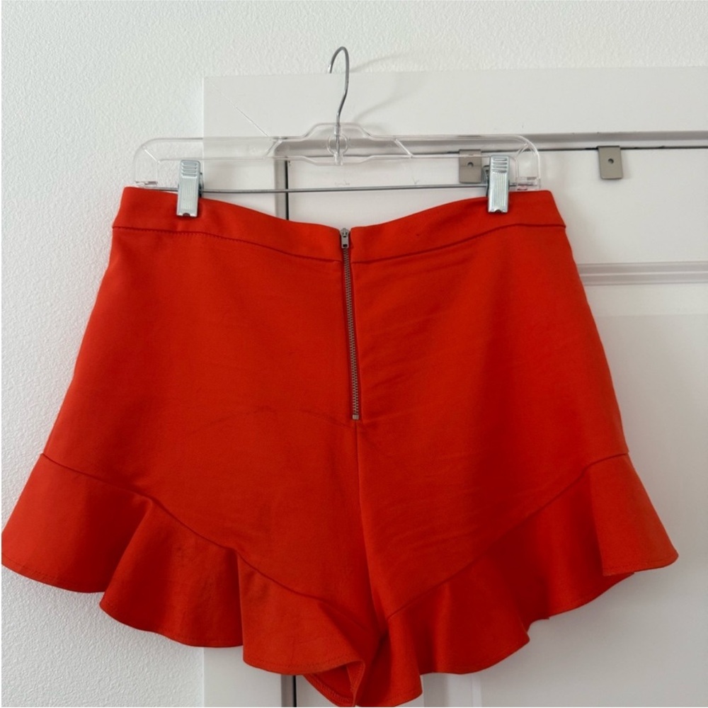 Zara Ruffled High-Waisted Shorts - Picture 3 of 3